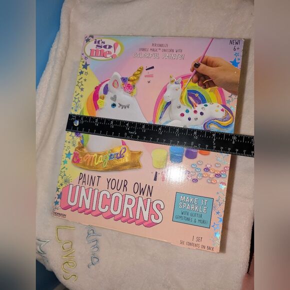 Horizon Group USA It's so me! Paint Your Own Unicorns 1 Set - Picture 4 of 6